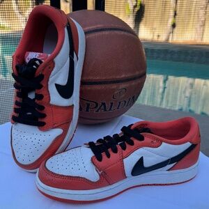 Kids Starfish Nike Air Shoes Size 4
